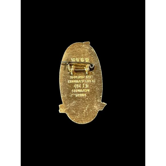 Vintage HPR Touring the Huangpu River Shanghai China Cruise Ship Brooch Pin - Picture 3 of 5